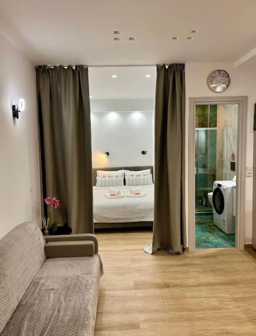 Smart Modern Apartment B 아테네 외부 사진